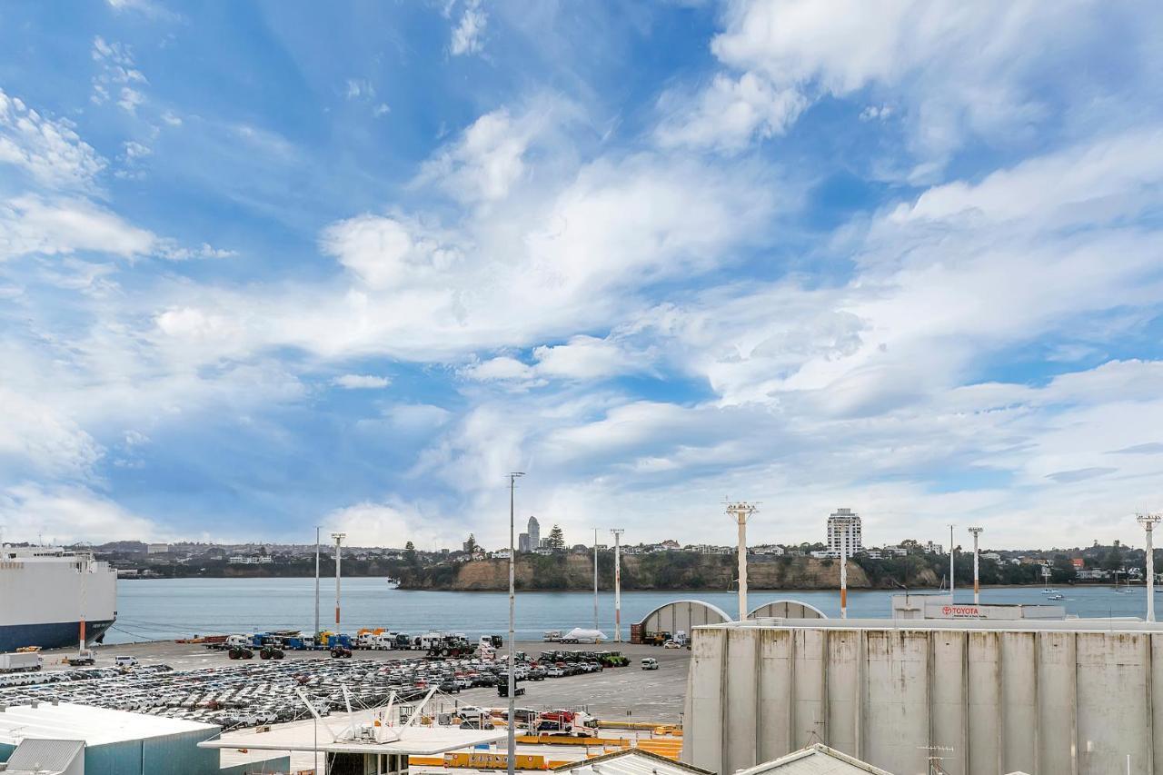 Dockside Luxury + Cp Apartment Auckland Exterior photo